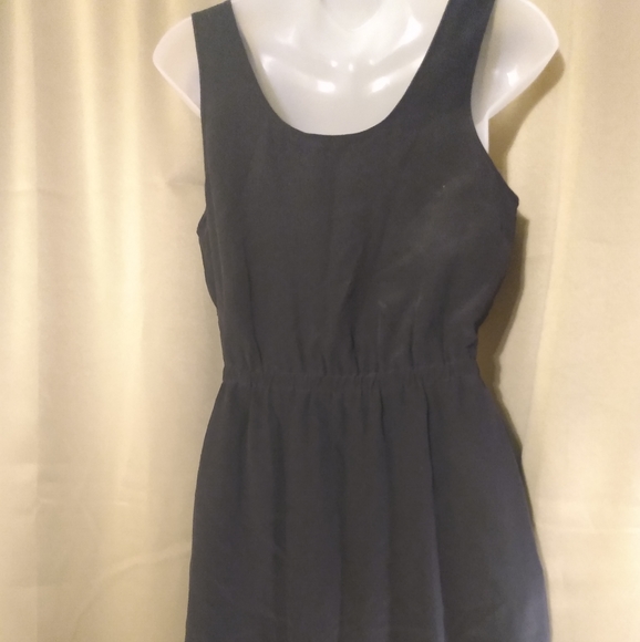 Broadway & Broome Silk Dress with a Overlay Top - Picture 4 of 8